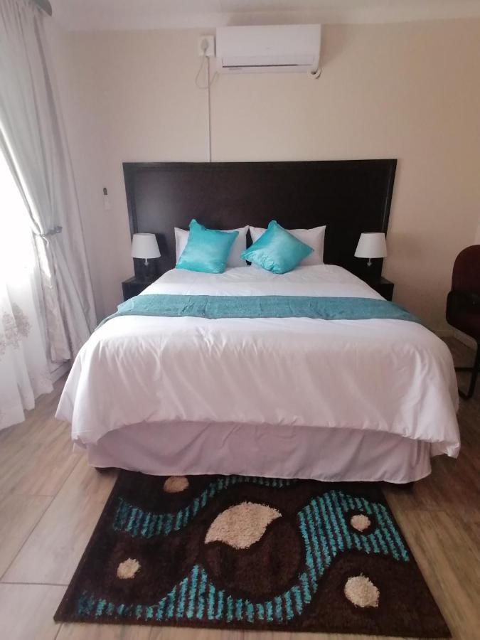 Lala Poa Guest House クラークスドープ エクステリア 写真